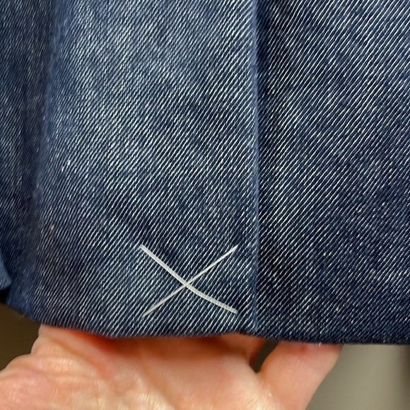 TALBOTS stretch denim blazer 🆕 - Picture 5 of 8